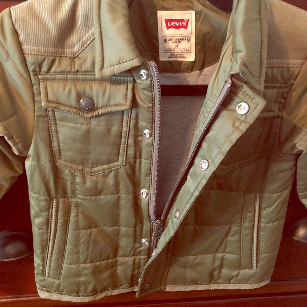 Kids Levi down jacket brand new!